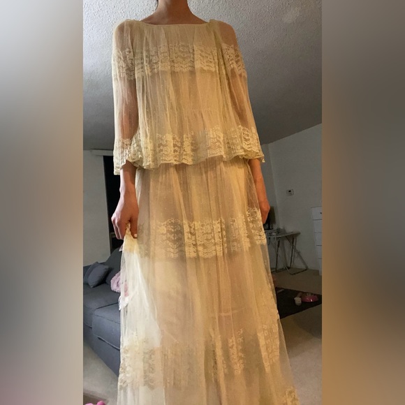 Vintage Dresses & Skirts - 🕊️Vintage 1970’s RARE 100% Lace Off-White Fairycore Wedding Dress🕊️